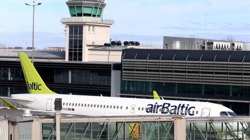 Valdība vēl nepieņem lēmumu par aviosatiksmes atjaunošanu
