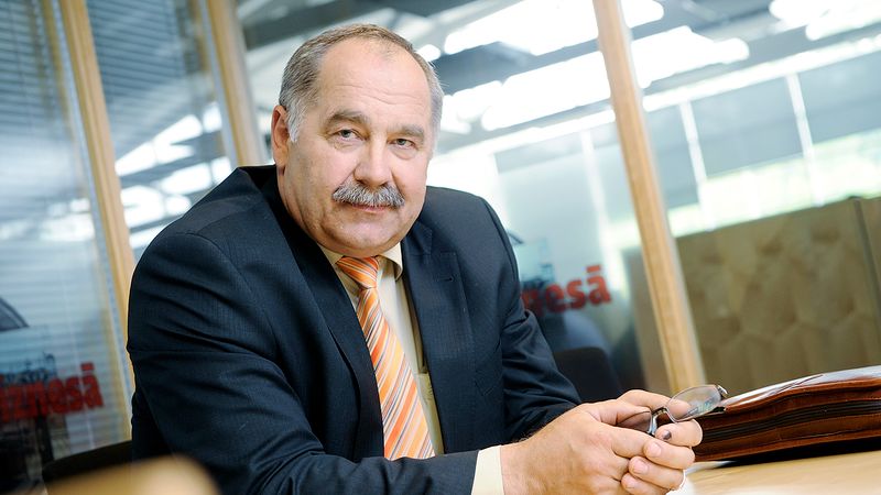 Šnepsts: Latvijas piens ir bijis piena savākšanas un pārpumpēšanas punkts uz Lietuvu