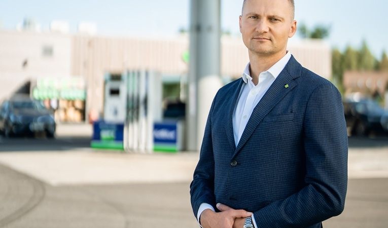 Virspeļņas nodoklis ir populistisks un investīciju videi kaitējošs solis, kas var radīt degvielas deficītu Latvijā