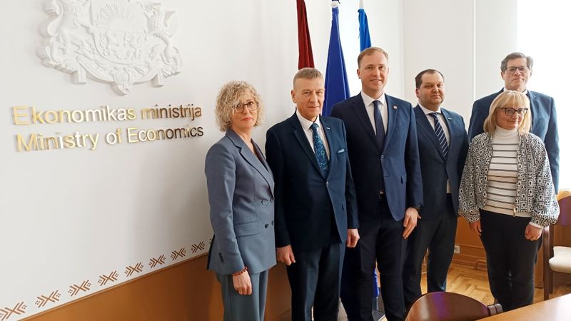 Valainis: Farmācija ir viens no Latvijas ekonomikas pīlāriem