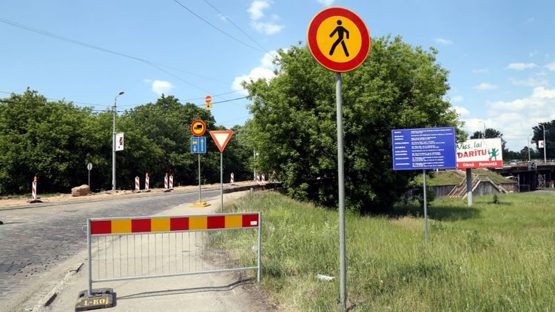 Brasas tiltu uz ziemu, visticamāk, iekonservēs