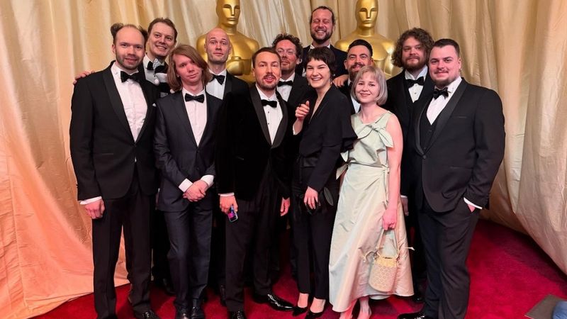 Pie Brīvības pieminekļa sagaidīs Oskaru ieguvušās filmas Straume komandu