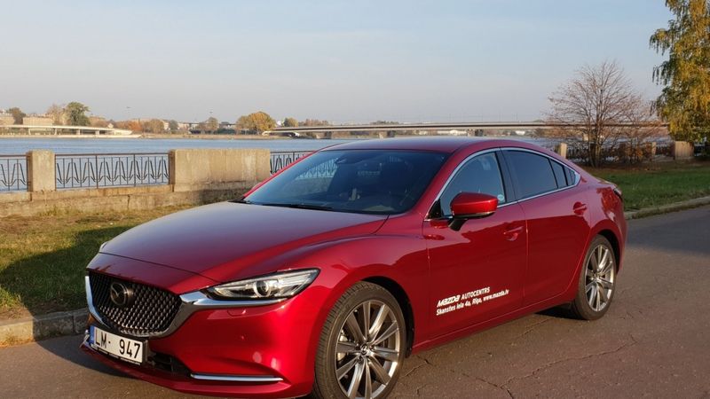 Mazda 6 klusuma vārdā uzaudzē svaru