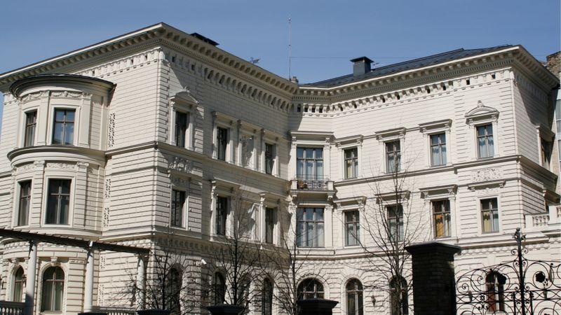 Benjamiņu namā esošā viesnīca pārdota par 4,82 miljoniem eiro