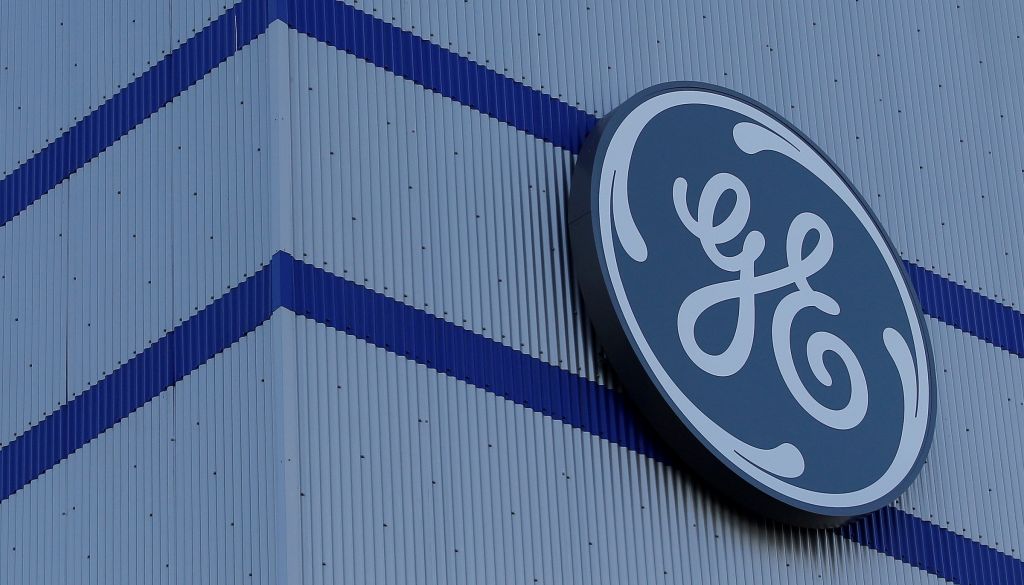 General Electric paziņo par tūlītēju vadītāja nomaiņu
