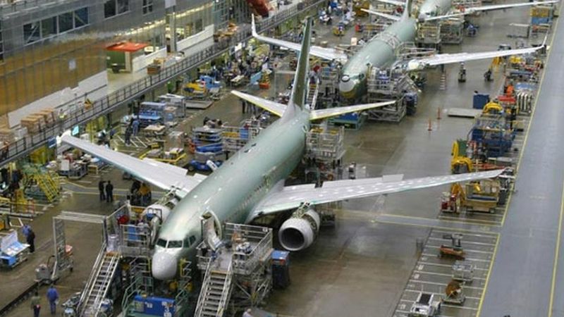  Dow Jones Industrial Average  akcijas, kuru cena šogad kritusi visstraujāk
