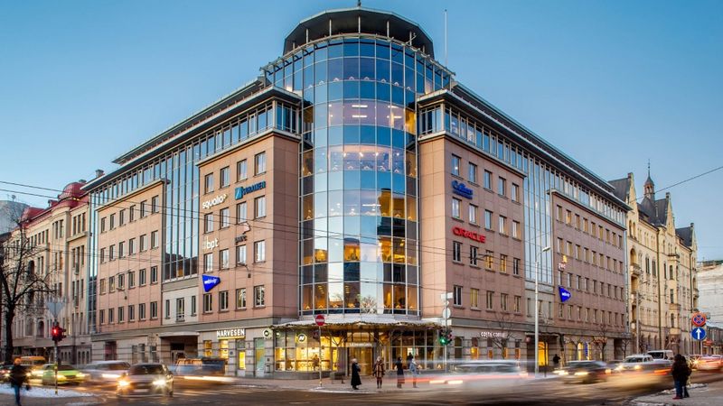 Par 25 miljoniem eiro pārdots Valdemāra centrs