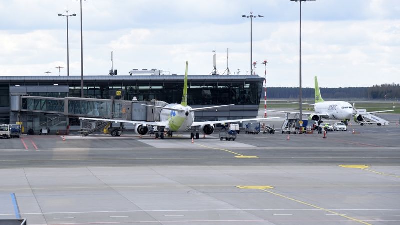 Aviācijā sāks ar izglītību