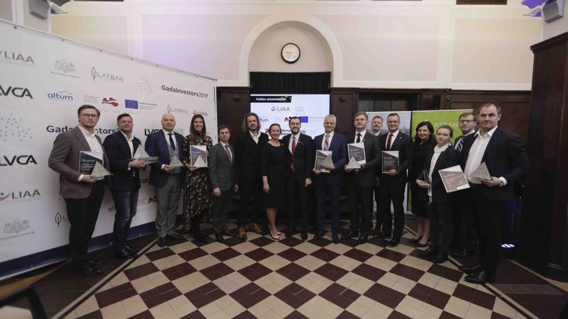 FOTO: Apbalvoti Latvijas 2019. gada sekmīgākie investori