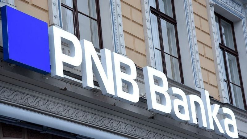 Rasmusens izglābj PNB Banku. Kas glābs pārējās?