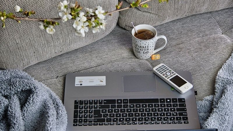 Vairāk nekā 80% darba ņēmēju dod priekšroku attālinātam darbam