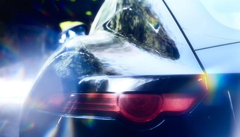 Tesla un BMW vēršas ES Tiesā saistībā ar papildu muitas nodevām Ķīnā ražotajiem elektroauto