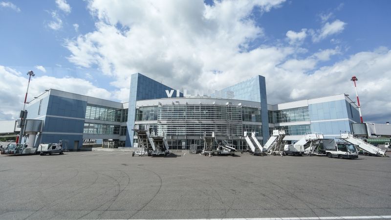 Lietuvā meklē aviokompāniju reisiem no Viļņas uz Londonas Sitijas lidostu