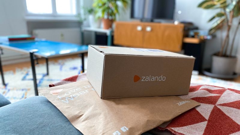 Zalando likvidēs simtiem darbavietu