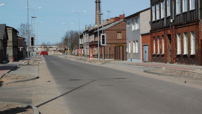 Liepājas maģistrālās ielas izbūvē samilst problēmas