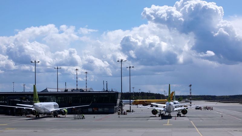 Lidostā Rīga jūlijā apkalpoto pasažieru skaits varētu sasniegt 130 000