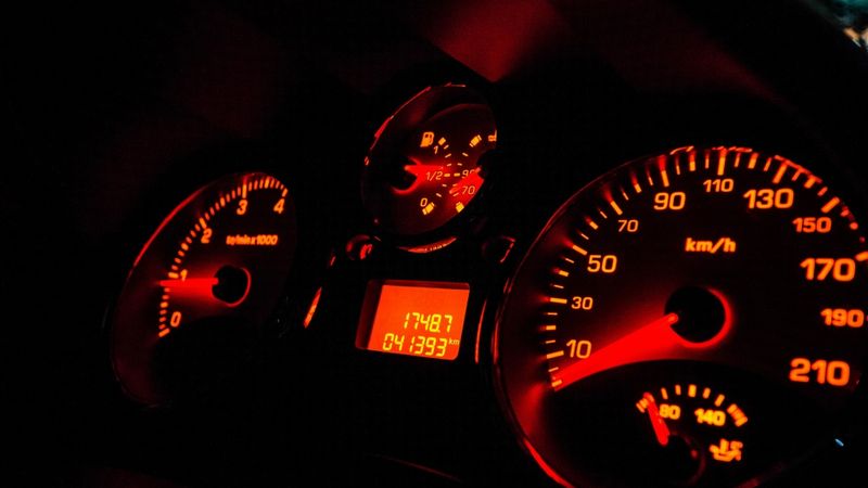 Igaunijā pērn bijusi rekordliela lietotu automobiļu tirdzniecība