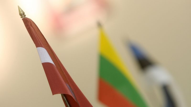 Kariņš: Visās trīs Baltijas valstīs alkoholam vajadzētu vienādu akcīzes nodokli