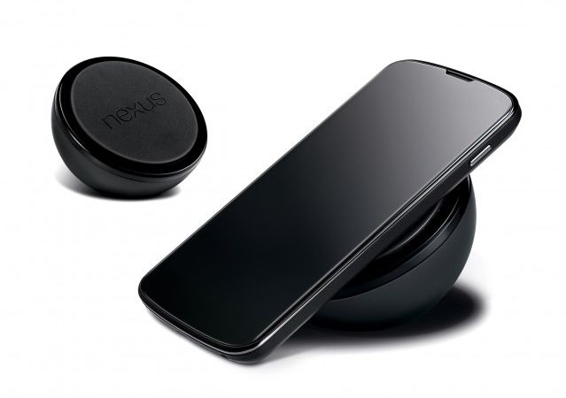 Google nāk klajā ar Nexus 4 bezvadu lādētāju