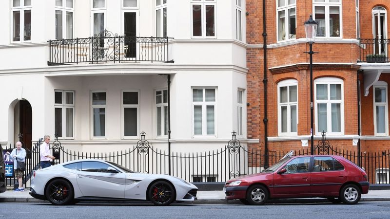 Ferrari peļņa trešajā ceturksnī dubultojusies