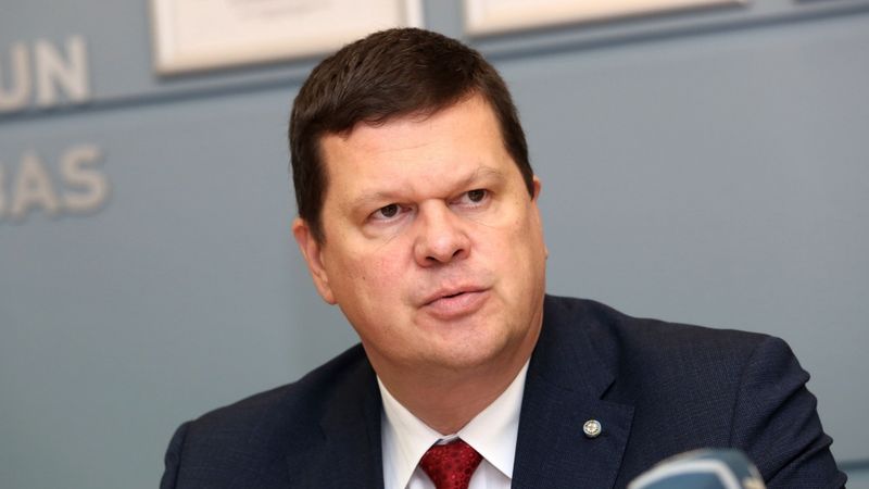 Gerhards sola cīnīties par zemniekiem Eiropā un pašu mājās