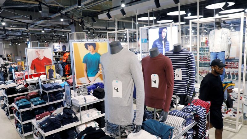 Primark brīdina nepirkt tā preces tiešsaistē