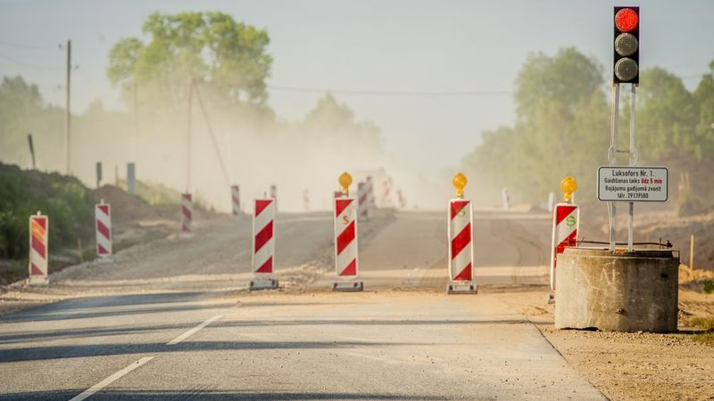 Cenu kāpuma dēļ LVC pašlaik plāno lauzt piecus būvdarbu līgumus