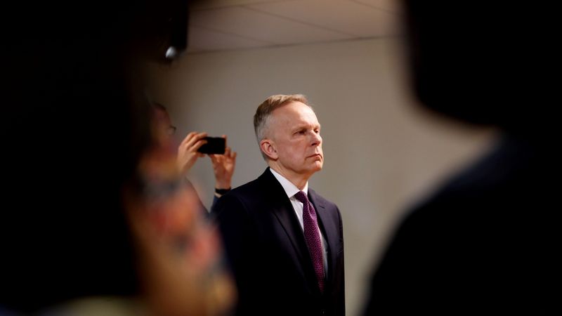 Pirmās instances tiesa Rimšēvičam un Martinsonam piespriež reālu cietumsodu