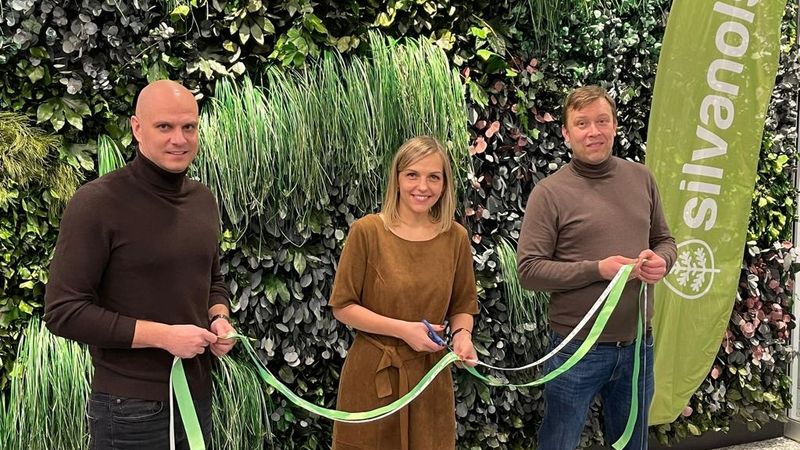 Silvanols atver biroju Kauņā