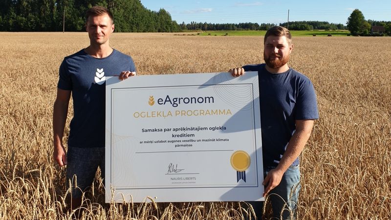 Pirmie lauksaimnieki Latvijā saņem samaksu par aprēķinātajiem oglekļa kredītiem