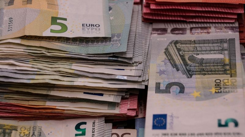 Valsts budžetā ieskaitīs 29 miljonus eiro arestētus līdzekļus, kas atrodas Reģionālās investīciju bankas kontos