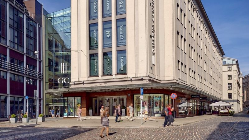 Par 75 miljoniem eiro pārdots tirdzniecības centrs Galerija Centrs