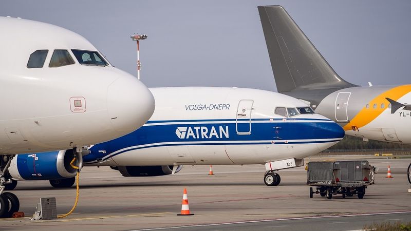 Atran Airlines veicis tūkstošo kravu lidojumu uz Rīgu
