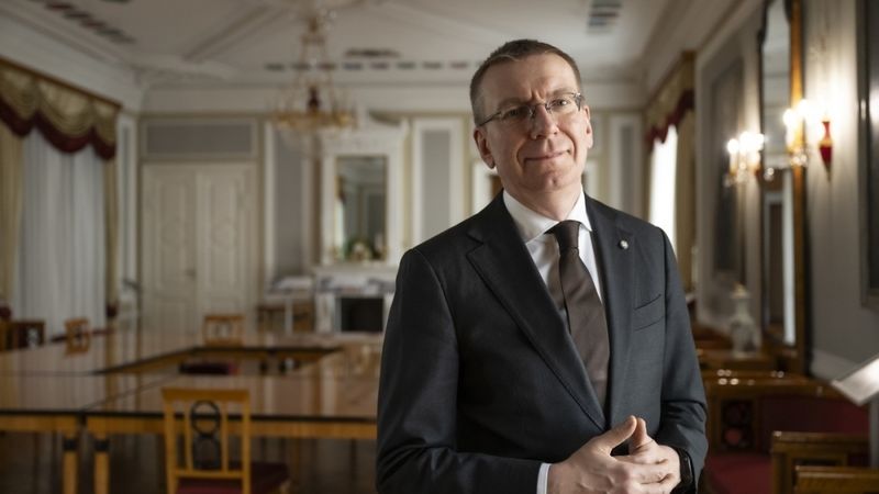 Valsts prezidents: Latvijai jākļūst pašpietiekamai munīcijas un ekipējuma ražošanā