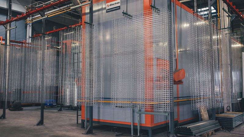 SIA Žogu fabrika iegādāsies jaunas ražošanas iekārtas