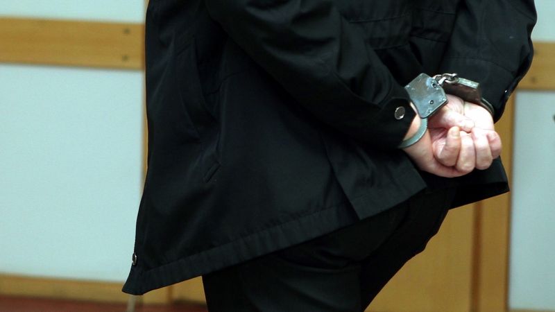 Lielbritānijā latviešu bandu notiesā par naudas atmazgāšanu