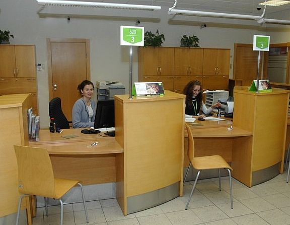 Pēc BMW: Bankas filiāle Bauskā atsākusi darbu