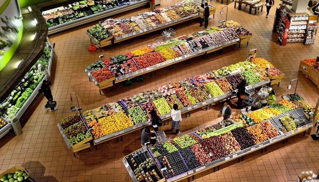 Novembrī mazumtirdzniecības apgrozījums turpināja pieaugt