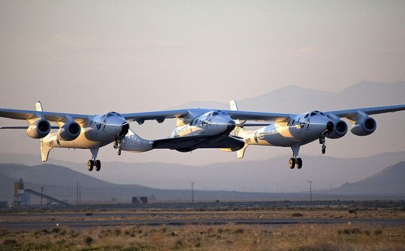 Brensona kosmosa kuģis SpaceShipTwo veicis pirmo lidojumu