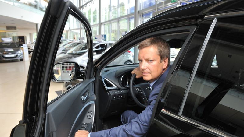 Latvijas auto tirgū ieildzis «bezsamaņas stāvoklis»