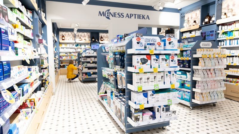 Mēness aptieka investējusi vairāk nekā 1,1 miljonu eiro 16 aptieku rekonstrukcijā
