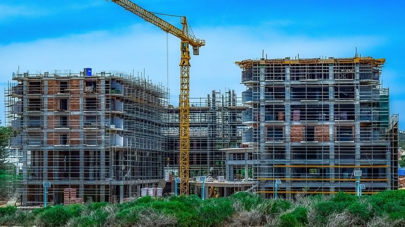 Jaunu daudzdzīvokļu ēku būvniecībai būs pieejami divi tipveida projekti
