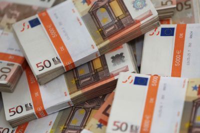 Moody's : Augošais nerezidentu depozītu apjoms rada spiedienu uz Latvijas bankām