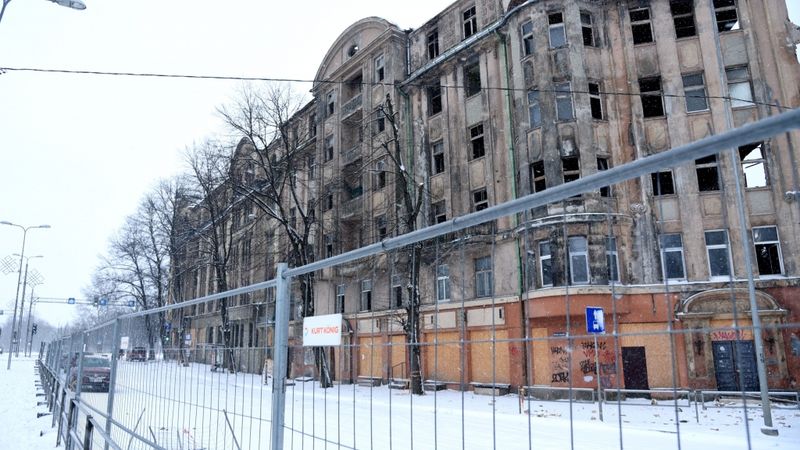 Graustam Kalnciema ielā 2B konservācija būs jāveic četru mēnešu laikā