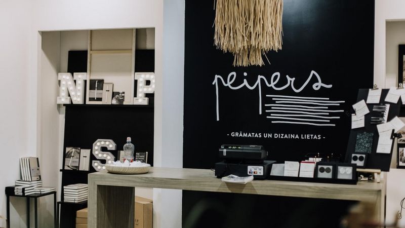 FOTO: Atvērts dizaina un papīrlietu pop-up veikals Peipers