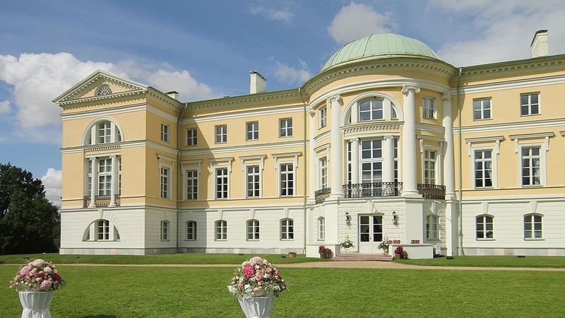 Meklē risinājumu Mežotnes pils kompleksa tālākai attīstībai