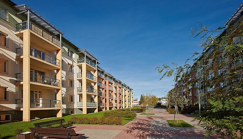 NCC Housing nodevis ekspluatācijā 16 no 18 dzīvojamām mājām Mežciemā