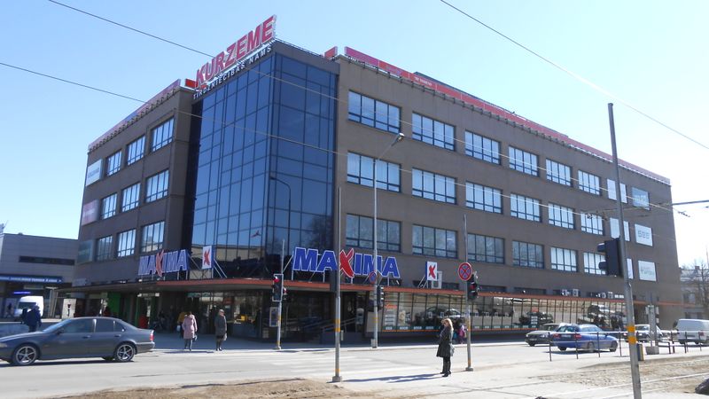 Vietējie investori par 4,5 miljoniem eiro  no Ektornet iegādājas tirdzniecības namu  Kurzeme