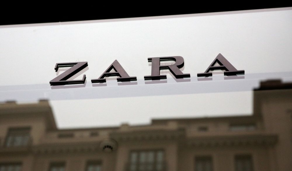 Lielbritānijā aizliedz Zara reklāmas ar "neveselīgi tievām" modelēm