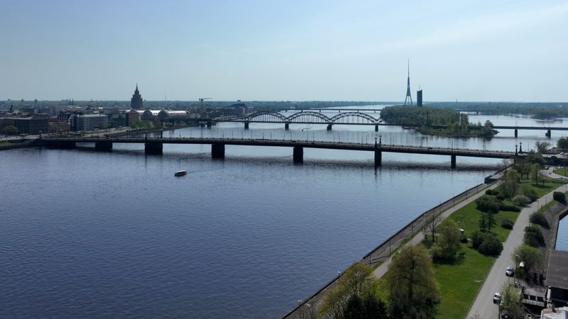 Sadārdzinājuma dēļ bez rezultāta beidzies iepirkums par Rīgas tiltu ikdienas uzturēšanu
